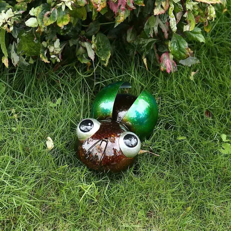 Iron Ladybug Sculpture - Fun Cartoon Craft Decoration