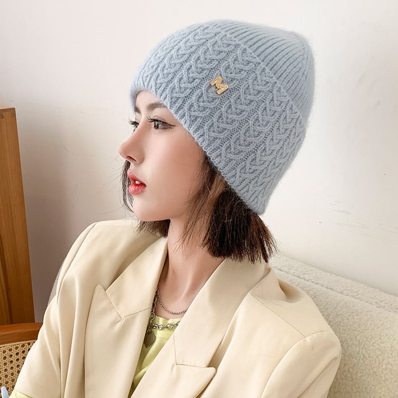 Women's Warm Knitted Wool Hat for Autumn and Winter