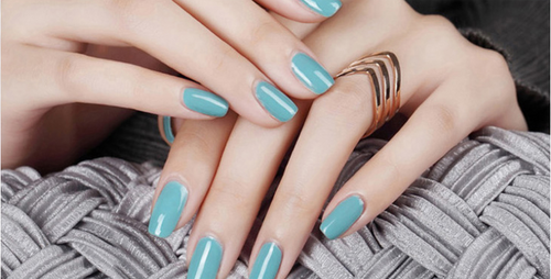 Nail Polish and Nail Gel for Manicure Use