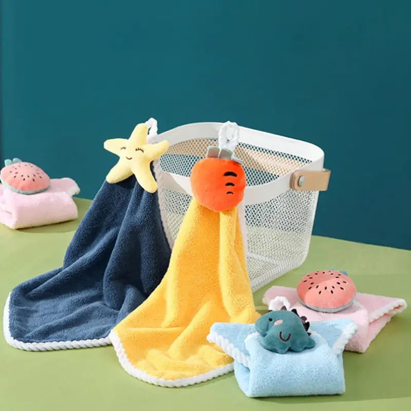 Coral Fleece Cartoon Fruit Hanging Hand Towel (1pc)