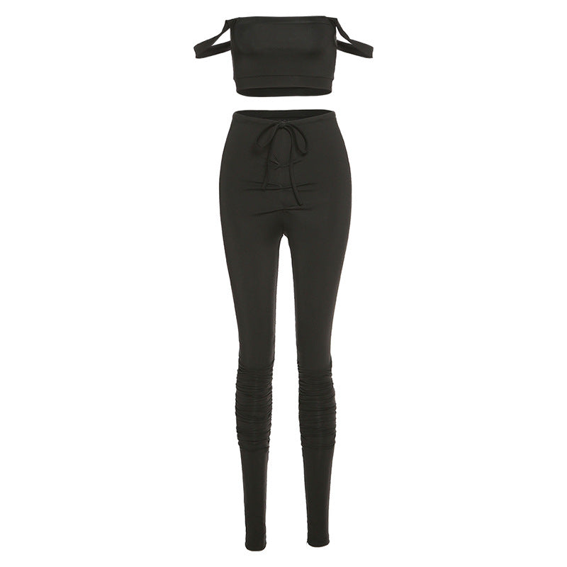 Summer Women's Casual Outfit with Off-Shoulder Design
