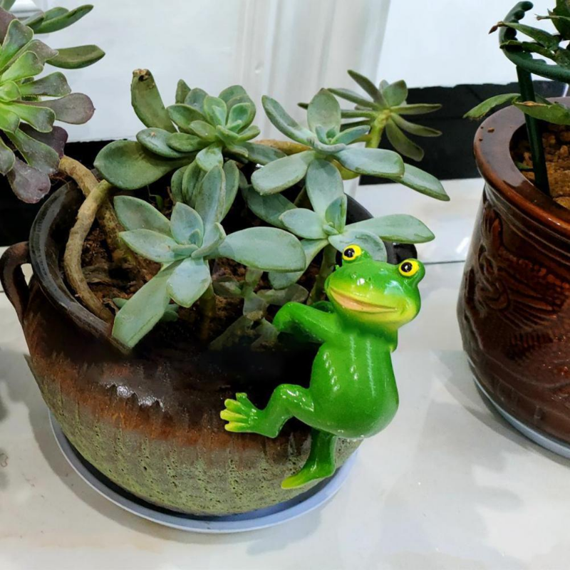 Resin Frog Ornaments for Garden Flower Pot Decoration